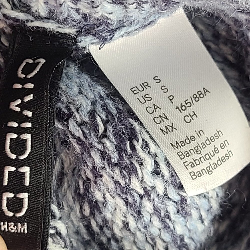 Women's Navy Blue White Soft & Cozy Sweater - Picture 4 of 5